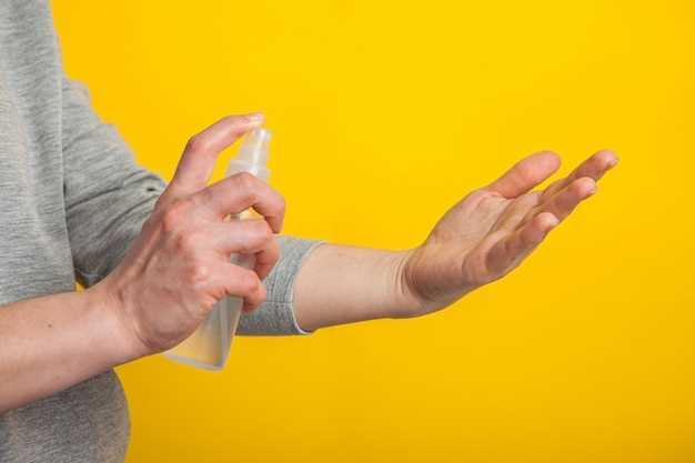 Удар по руке: основные причины гематомы
