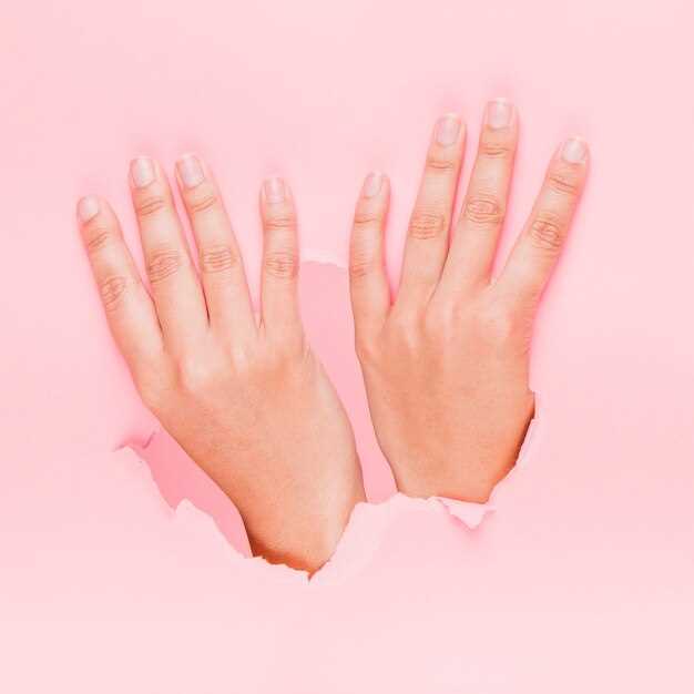 Заболевания и состояния, которые могут привести к поперечным бороздам на ногтях рук